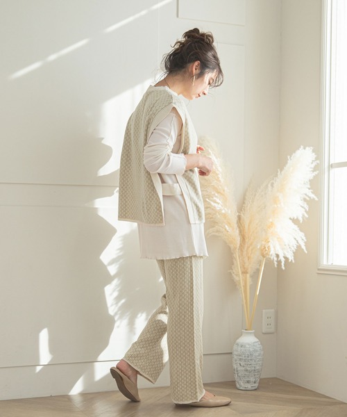 rectangle（レクタングル）の「サイドキリカエメローリブカットソー（Tシャツ/カットソー・レディース・ブラック/ベージュ/オフホワイト・FREE）」の12枚目の写真