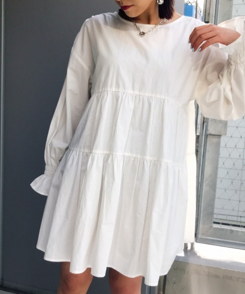 Me%(ミィパーセント)の「バックリボンティアードワンピース(ワンピース・レディース・アイボリー/ブラック・FREE)」の20枚目の写真