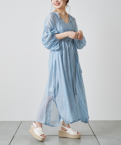 Chico(チコ)の「【WEB限定】シアー2wayボリュームワンピース(ワンピース・レディース・ホワイト/オレンジ/ミント・SMALL/MEDIUM)」の3枚目の写真