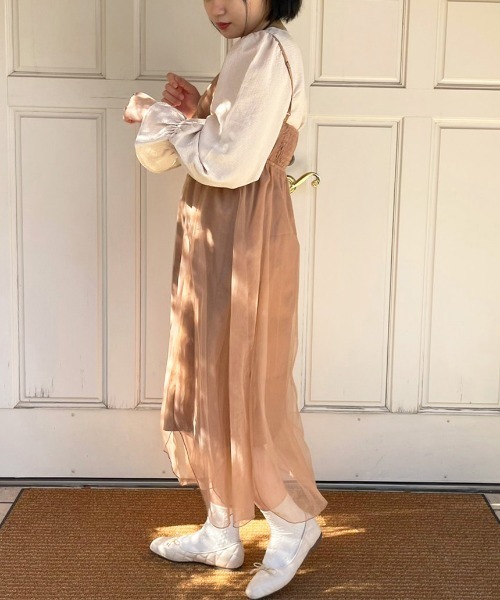 apres jour(アプレジュール)の「チュールサテンワンピース【ZOZOTOWN限定アイテム】【3AP】(ワンピース・レディース・グレー系その他/アイボリー/モカ/スモークピンク・フリー/X-LARGE)」の22枚目の写真