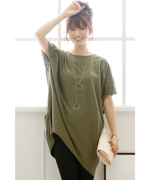 ElegChic(エレグシック)の「アシンメトリーコットントップス(Tシャツ/カットソー・レディース・カーキ/ベージュ/チャコールグレー/ブラック/オフホワイト・M/XL/4L)」の5枚目の写真