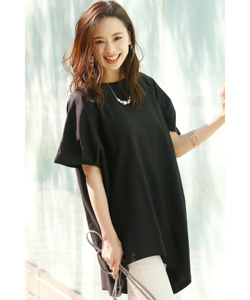 ElegChic(エレグシック)の「アシンメトリーコットントップス(Tシャツ/カットソー・レディース・カーキ/ベージュ/チャコールグレー/ブラック/オフホワイト・M/XL/4L)」の1枚目の写真