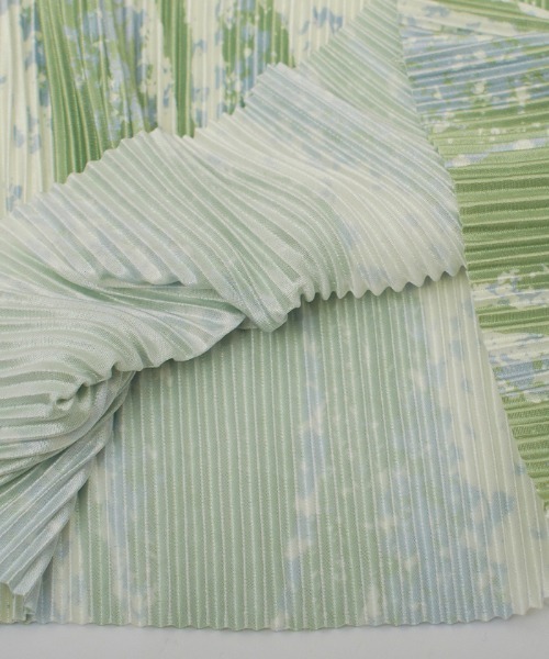 Futier land(フューティアランド)の「マーブル柄プリーツワイドパンツ(その他パンツ・レディース・ブラック/ベージュ系その他/グリーン系その他/ネイビー・FREE)」の9枚目の写真