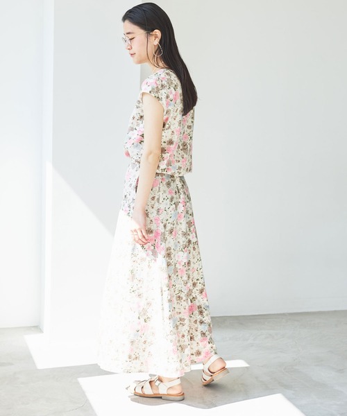 【新品】fig londonフィグロンドン 花柄　ロングスカート fig London（フィグロンドン）の「○ROSE skirt（スカート