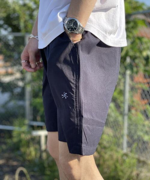 GLOSTER（グロスター）の「AIR TROUGH  SHORTS ボードショーツ通気性◎、軽量◎、ストレッチ性◎の機能素材を使用（その他パンツ・メンズ・ネイビー/チャコールグレー・LARGE/SMALL/MEDIUM）」の19枚目の写真