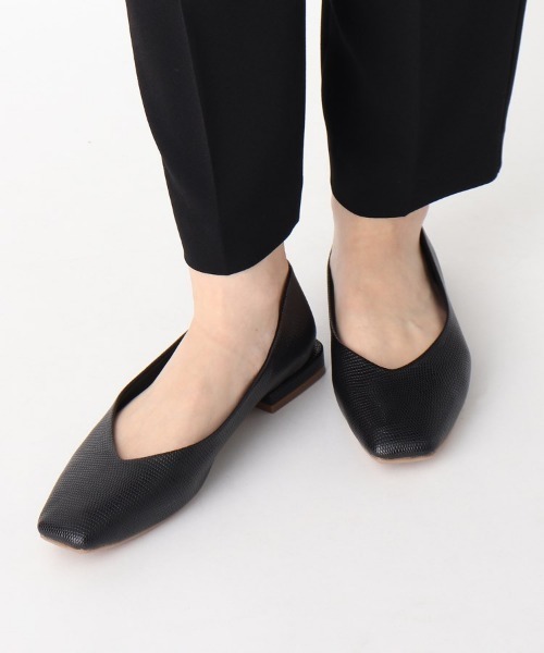 OPAQUE.CLIP（オペークドットクリップ）の「◆スクエアフラットパンプス（パンプス・レディース・オフホワイト/ブラック系/ベージュ系・01/02/03）」の2枚目の写真