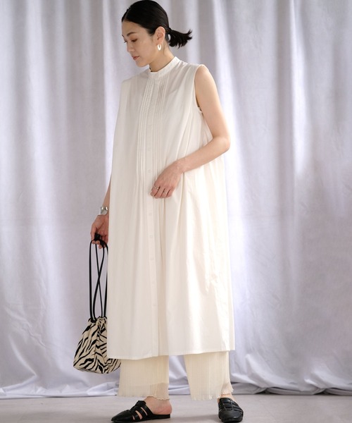 ＡＮＤＪ（アンドジェイ）の「バンドカラーフロントタックノースリーブシャツワンピース（シャツワンピース・レディース・ブラック/オフホワイト/グリーン・M）」の22枚目の写真