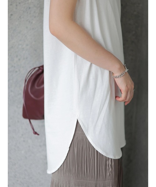 AMERICAN HOLIC(アメリカンホリック)の「裾ラウンドノースリーブカットプルオーバー(Tシャツ/カットソー・レディース・カーキ/オフホワイト/グレイッシュベージュ/その他7・M/L)」の19枚目の写真