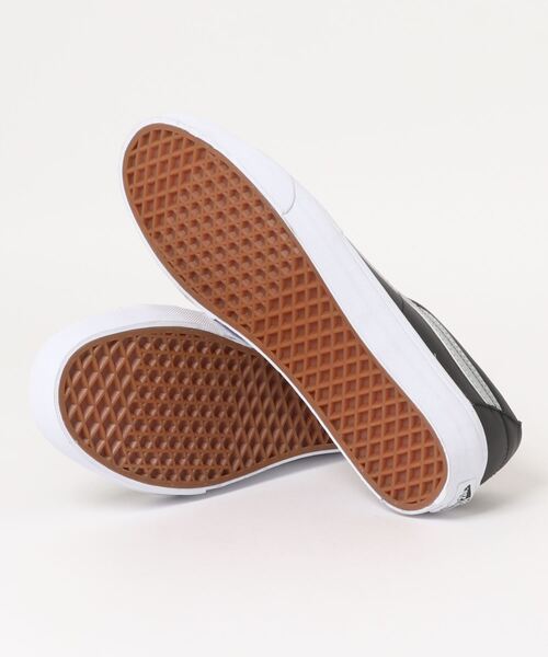 VANS（バンズ）の「【VANS】SK8-LOW（スニーカー・メンズ・ホワイト/ブラック・L/M）」の4枚目の写真