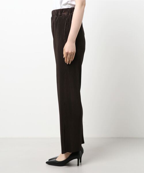 COMME CA ISM（コムサイズム）の「プリーツ　パンツ（その他パンツ・レディース・ダークブラウン/ベージュ・MEDIUM/LARGE）」の13枚目の写真