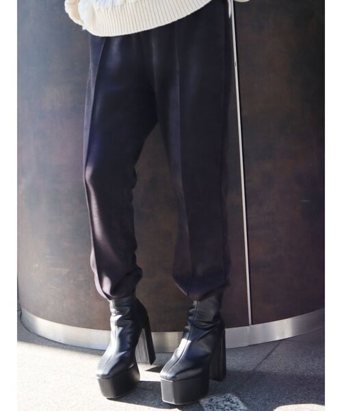 EVRIS（エヴリス）の「リラックススウェットパンツ（スウェットパンツ・レディース・グリーン/ブラック・FREE）」の7枚目の写真