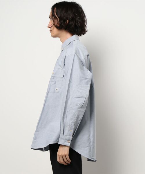 BROOKLYN OVERALL（ブルックリンオーバーオール）の「ルーズフィットボタンダウンシャツ（シャツ/ブラウス・メンズ・ホワイト/ネイビー・MEDIUM/LARGE）」の3枚目の写真