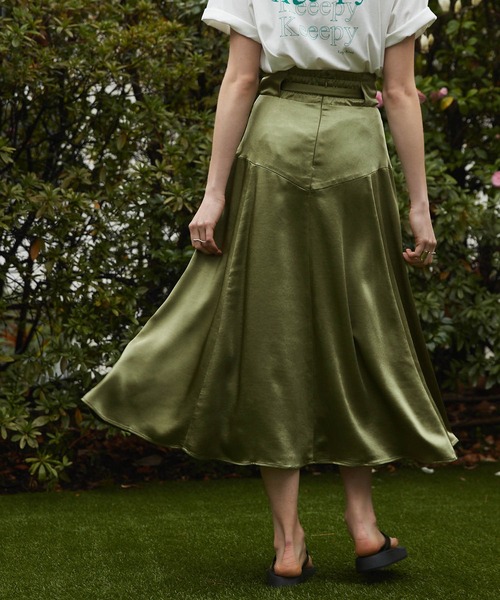 Keeepy(キーピー)の「【Keeepy】vintage satin flared skirt(スカート・レディース・カーキ/ブルー・FREE)」の16枚目の写真