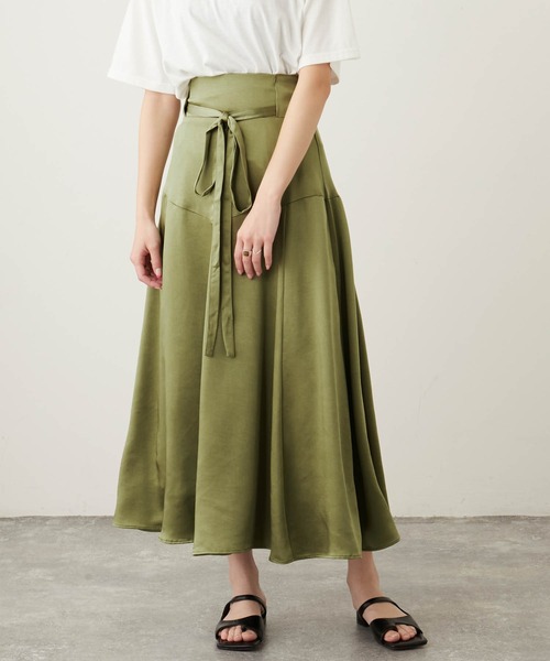 Keeepy(キーピー)の「【Keeepy】vintage satin flared skirt(スカート・レディース・カーキ/ブルー・FREE)」の20枚目の写真