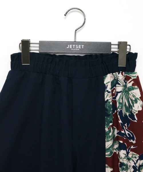 JETSET SOLO PLUS (ジェットセットソロプラス)の「フラワープリントコンビパンツ(その他パンツ・レディース・ブラウン/ネイビー/ブラック・FREE)」の10枚目の写真
