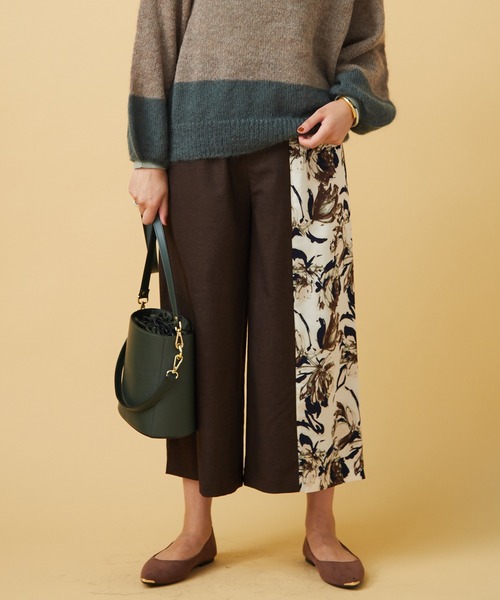 JETSET SOLO PLUS (ジェットセットソロプラス)の「フラワープリントコンビパンツ(その他パンツ・レディース・ブラウン/ネイビー/ブラック・FREE)」の14枚目の写真