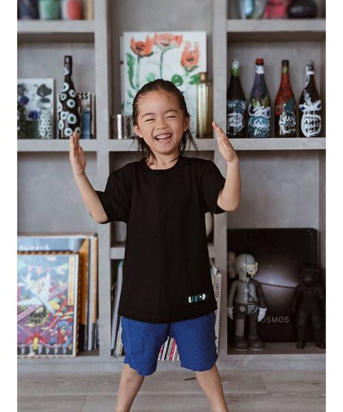 UN3D.（アンスリード）の「5TH ANNIV. キッズTシャツ（Tシャツ/カットソー・キッズ・ブラック/パープル・100/120）」の11枚目の写真