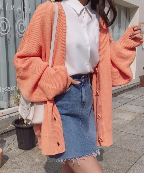 Diosfront（ディオスフロント）の「オーバーサイズニットカーディガン（カーディガン/ボレロ・レディース・ブラック/ネイビー/ピンク/アイボリー・FREE）」の4枚目の写真