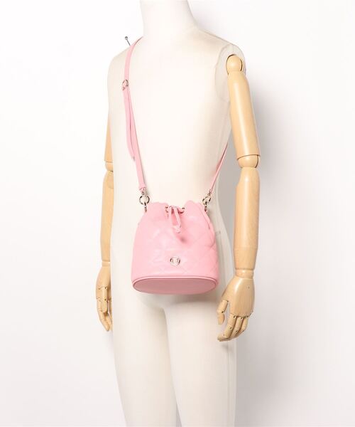 METROCITY（メトロシティ）の「トゥボラーレ ダイヤ ミニ バケット バッグ（ショルダーバッグ・レディース・アイボリー/ブラック/ピンク・FREE）」の6枚目の写真