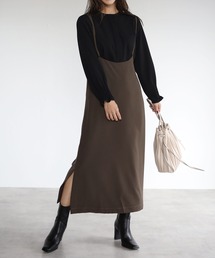 バッククロスサロペットスカート