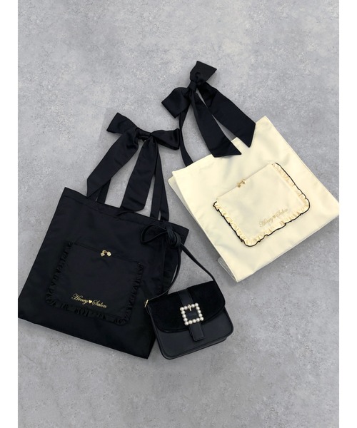 Honey Salon（ハニーサロン）の「ビッグリボンサテントートバッグ（トートバッグ・レディース・ラベンダー/ブラック/アイボリー・FREE）」の5枚目の写真