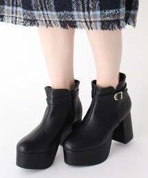 厚底サイドベルトショートブーツ