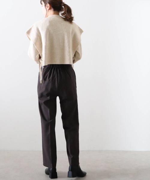 archives(アルシーヴ)の「【日本製】ジャガードピンタックパンツ(その他パンツ・レディース・ブラウン/ベージュ・SMALL/MEDIUM)」の3枚目の写真