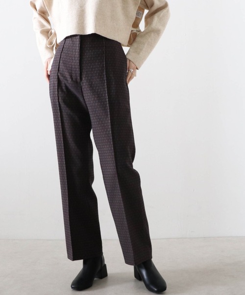 archives(アルシーヴ)の「【日本製】ジャガードピンタックパンツ(その他パンツ・レディース・ブラウン/ベージュ・SMALL/MEDIUM)」の5枚目の写真
