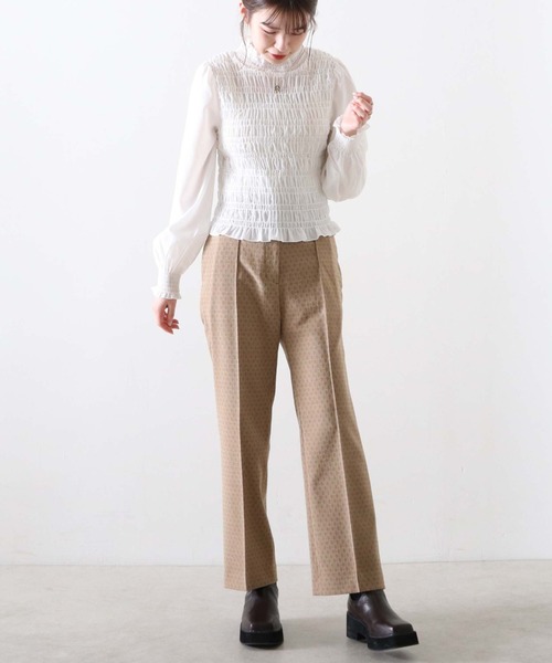 archives(アルシーヴ)の「【日本製】ジャガードピンタックパンツ(その他パンツ・レディース・ブラウン/ベージュ・SMALL/MEDIUM)」の10枚目の写真