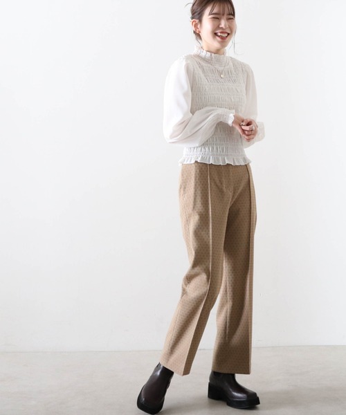 archives(アルシーヴ)の「【日本製】ジャガードピンタックパンツ(その他パンツ・レディース・ブラウン/ベージュ・SMALL/MEDIUM)」の12枚目の写真