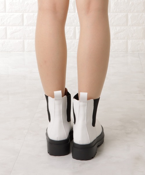 Lace Ladies（レースレディース）の「厚底 チェルシーブーツ ショート丈 レイン（ブーツ・レディース・ホワイト系1/ホワイト系2/ブラック系1/ブラック系2・23/24/25/22.5/24.5/23.5）」の12枚目の写真