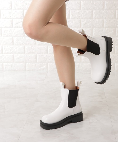 Lace Ladies（レースレディース）の「厚底 チェルシーブーツ ショート丈 レイン（ブーツ・レディース・ホワイト系1/ホワイト系2/ブラック系1/ブラック系2・23/24/25/22.5/24.5/23.5）」の9枚目の写真