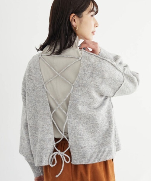 Petit fleur（プチフルール）の「・Petit Fleur ミックスニットプルオーバー＊（ニット/セーター・レディース・ブラック/ベージュ/ピンク/ブルー・FREE）」の2枚目の写真