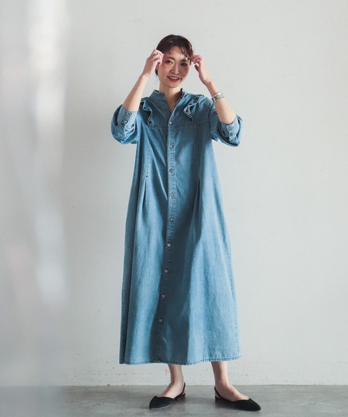 FIL DE FER（フィルデフェール）の「デニムカットワーク　スタンドフリルワンピース（シャツワンピース・レディース・ブラック/サックスブルー・FREE）」の9枚目の写真