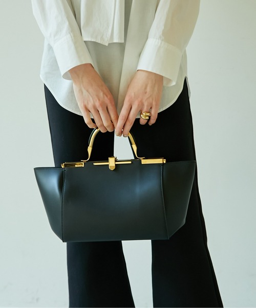 Zanchetti(ザンチェッティ)の「【ZANCHETTI】ハンドバッグ/AMLETO24(ハンドバッグ・レディース・ブラック/グレイッシュベージュ・FREE)」の2枚目の写真