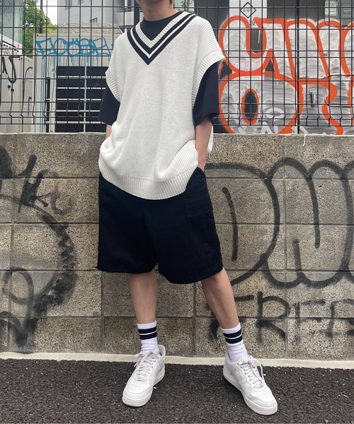 WEGO(ウィゴー)の「WEGO/チルデンニットベスト(ベスト・メンズ・ホワイト/ベージュ/ネイビー・MEDIUM/LARGE)」の6枚目の写真