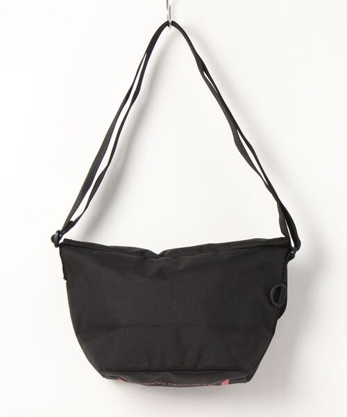 THRASHER(スラッシャー)の「FLAP SHOULDER BAG/スラッシャーショルダーバッグ(ショルダーバッグ・メンズ・ブラック系その他/ブラック×ホワイト/ブラック×レッド・FREE)」の4枚目の写真