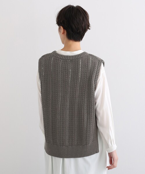 INDIVI（インディヴィ）の「◆【洗える】コットンリネンニットベスト（ベスト・レディース・チャコールグレー/ナチュラル/ダークブラウン・38/34/05/15 /13/19）」の7枚目の写真
