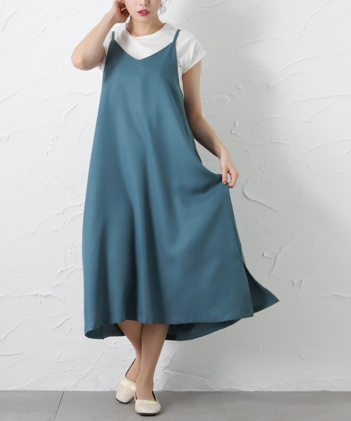 NAVY（ネイビー）の「半袖Tシャツ+デシンキャミワンピース セット アンサンブル（サロペット/オーバーオール・レディース・ブラウン/グレー/カーキ/ブルー・M/L）」の4枚目の写真