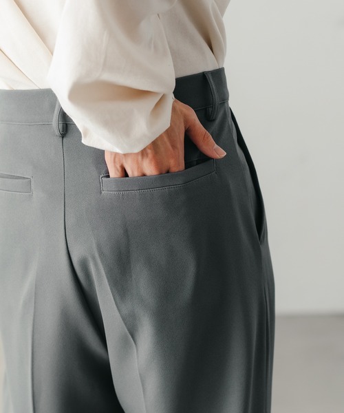 MARNI グレー ワイド　スラックス　フルレングス MARNI グレー ワイド スラックス フルレングス MARNI グレー ワイド