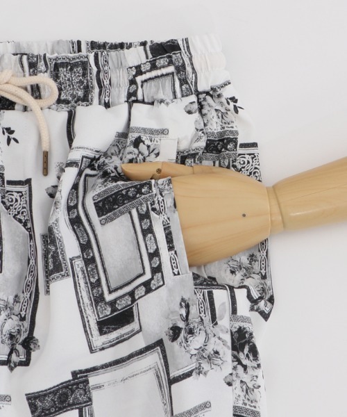 セール】フラワー×額縁プリントパンツ（その他パンツ）｜AXES-X