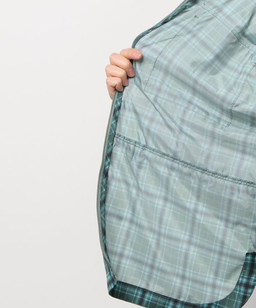 NERGY(ナージー)の「ナージージャパン NERGY ランニングブルゾン(ブルゾン・レディース・グリーン・FREE)」の3枚目の写真