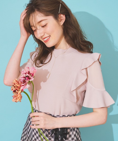 NOELA（ノエラ）の「シアーショルダーフリルニット（ニット/セーター・レディース・ラベンダー/ブラック/ベージュ・フリー）」の2枚目の写真