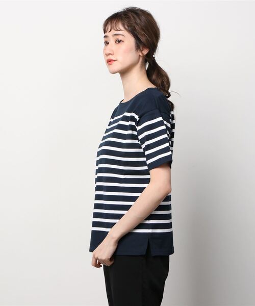 IGNIO(イグニオ)の「イグニオ Tシャツ(Tシャツ/カットソー・レディース・ホワイト×ネイビー/ネイビー・S/M/L/XL)」の3枚目の写真