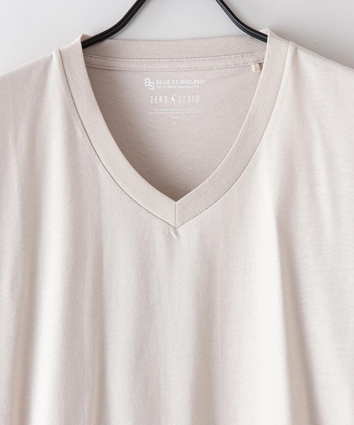 Blue Standard （ブルースタンダード）の「【BLUE STANDARD/ブルースタンダード】汗染みの目立ちにくいTシャツ ゼロステイン　撥水性　UVカット VネックTシャツ（Tシャツ/カットソー・メンズ・ホワイト/チャコールグレー/ブラック/グレー/オリーブ/ネイビー/ブルー/ライトベージュ・SMALL/MEDIUM/LARGE/X-LARGE）」の9枚目の写真