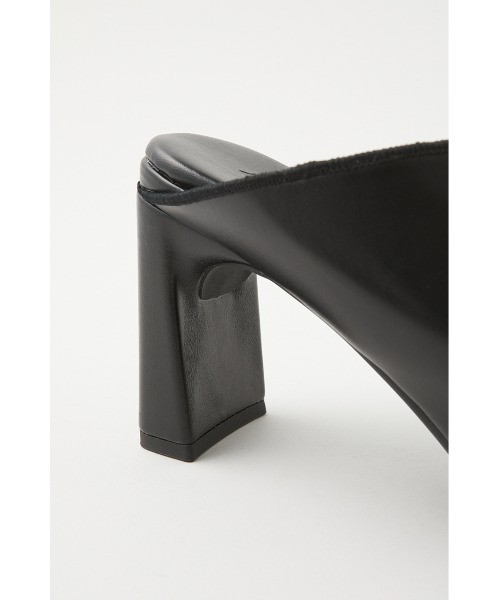 MOUSSY(マウジー)の「THONG ミュール(サンダル・レディース・ベージュ/ブラック・LARGE/MEDIUM/SMALL)」の7枚目の写真