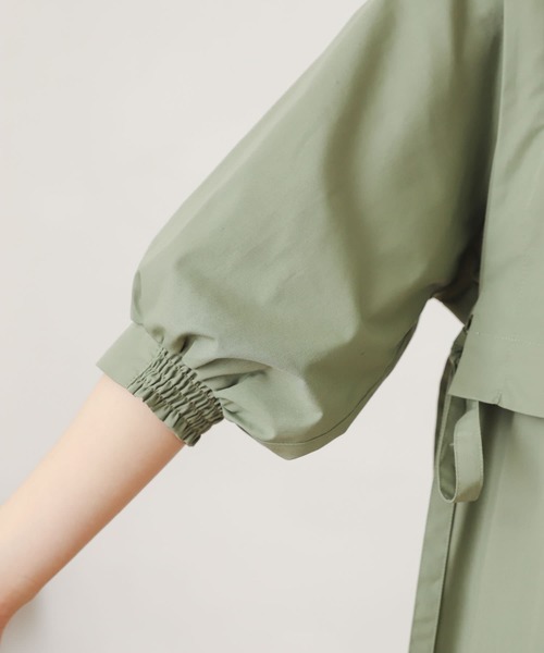 SENSE OF PLACE by URBAN RESEARCH(センスオブプレイスバイアーバンリサーチ)の「【One-C/低身長向けサイズ展開あり】レイヤードマーメイドワンピース(5分袖)(ワンピース・レディース・スミクロ/カーキ/オフホワイト・ONE/SHORT)」の8枚目の写真
