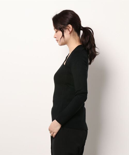 Kari & lili（カウリアンドリィリィ）の「slash tops（Tシャツ/カットソー・レディース・ブラック/オフホワイト・FREE）」の6枚目の写真