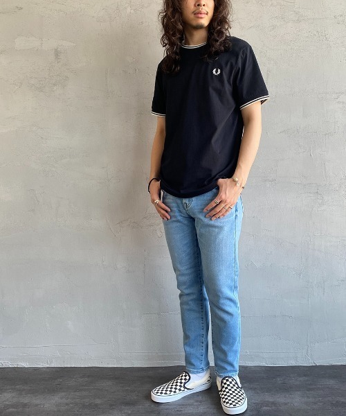 FRED PERRY（フレッドペリー）の「[FRED PERRY/フレッドペリー] ティップライン ワンポイントロゴTシャツ（Tシャツ/カットソー・レディース・ホワイト/ブラック/サックスブルー・S/M/L/XL）」の12枚目の写真
