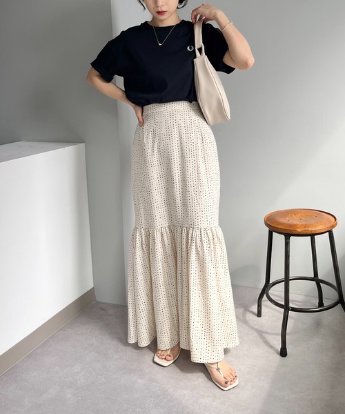 CAPRICIEUX LE'MAGE(カプリシューレマージュ)の「変形ドットタイトマーメイドスカート(スカート・レディース・アイボリー/ブラック・FREE)」の18枚目の写真